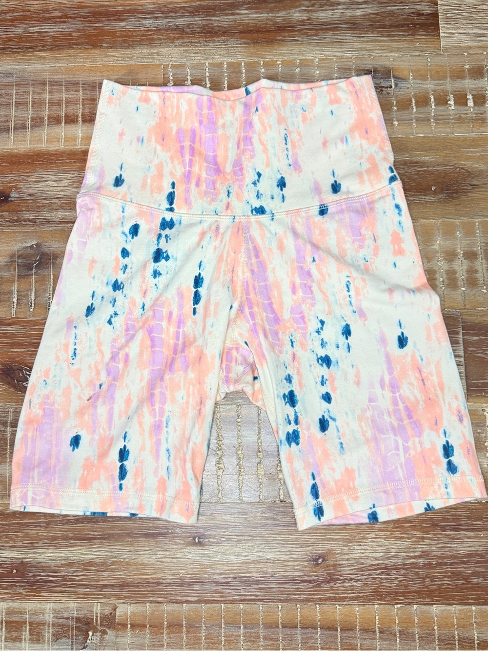 OLD NAVY extra hi-waisted biker shorts yoga stretchy